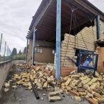 Casacalenda. Il vento abbatte praticamente la palestra della scuola