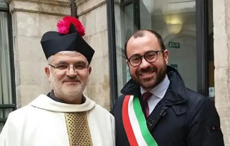 Don Salvatore Rinaldi con il Sindaco Ricci