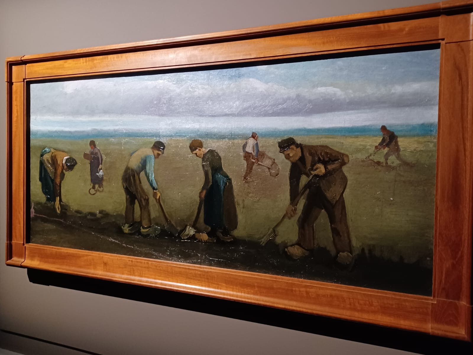 A passeggio nei campi di grano sotto il cielo stellato. A Roma la mostra
