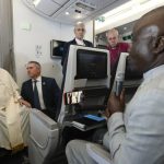 Il Papa ai vaticanisti: «Giornalismo è vocazione, grazie per vostro lavoro»