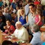 Giornata dei poveri. Il Papa: quanti poveri genera l’insensatezza della guerra!