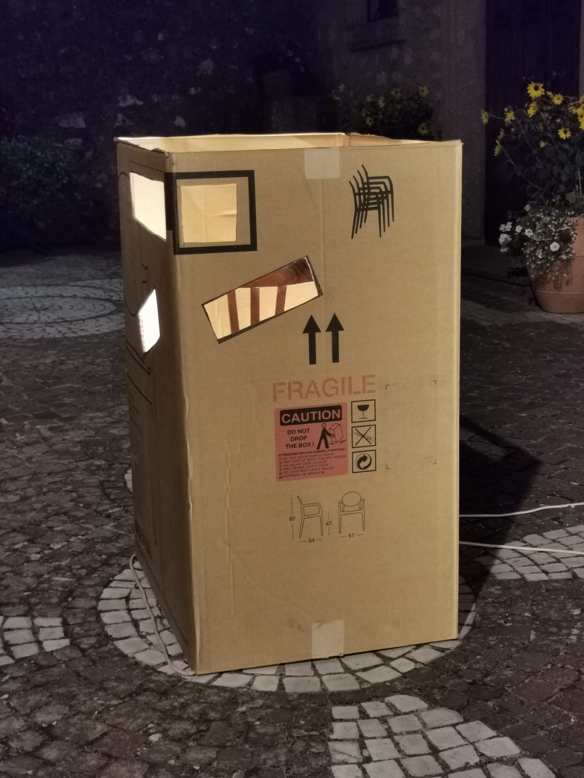 Emanuel Di Tata, Fragile