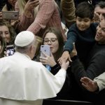 Il Papa: cari giovani, fate sentire la vostra voce per una nuova Europa