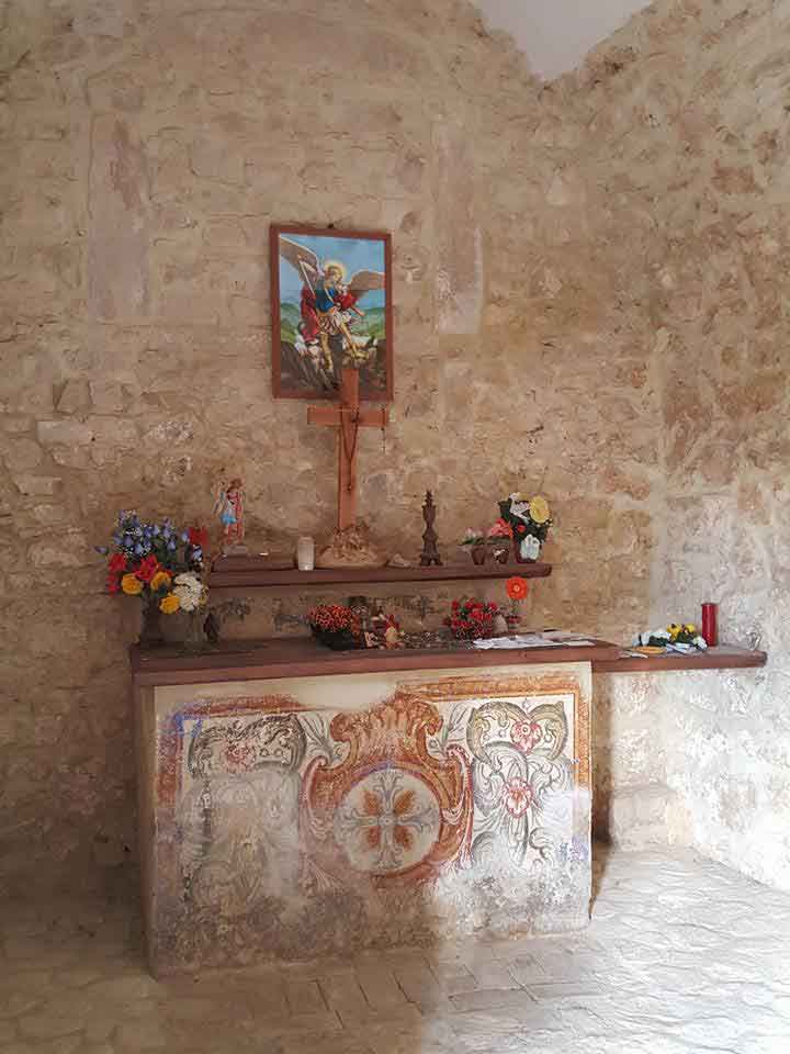 Alla scoperta dell’Eremo di San Michele a Foce: Un viaggio nel cuore del Parco Nazionale d’Abruzzo, Lazio e Molise