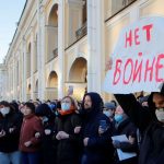L’altra Russia. Arresti e bavaglio ai media