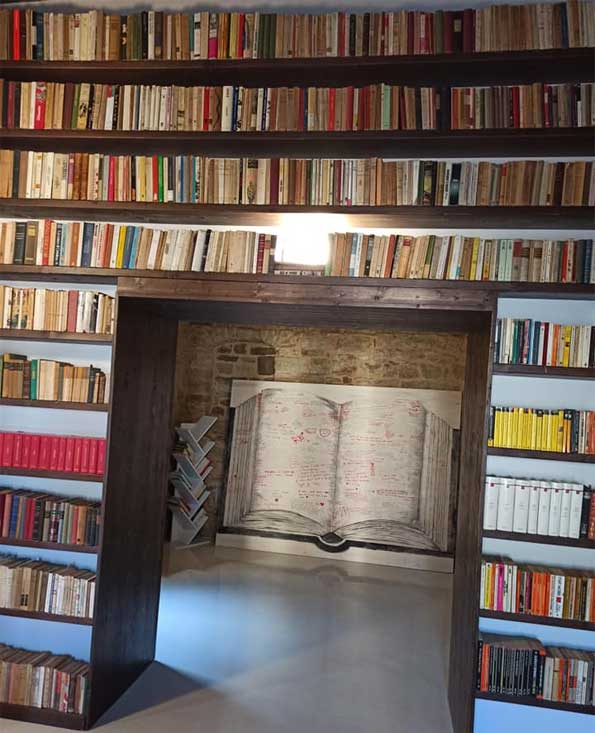 Roberto Colella a Macchiagodena con Cartoline dai Borghi della Lettura