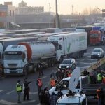 Caro carburante, blocco nazionale dei Tir da lunedì: scatta la protesta a oltranza dei camionisti