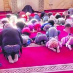Bambini cristiani in moschea: tra “gioco” e riflessione culturale