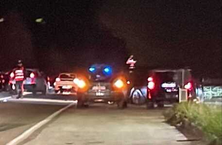 Investito e ucciso da moto pirata, due persone in caserma