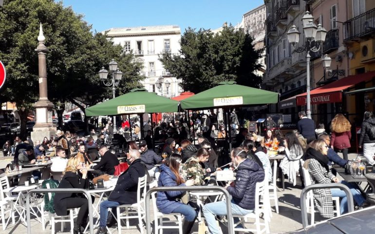 Mezza Italia senza coprifuoco, oggi le nuove zone bianche