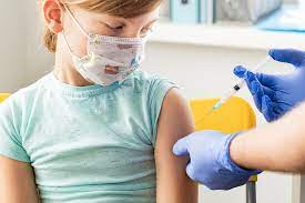 Piano vaccini, da oggi via libera a tutte le età: ma solo in 10 regioni. Anche il Molise è pronto.