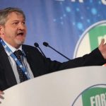 Il presidente del Molise: sono indagato per corruzione