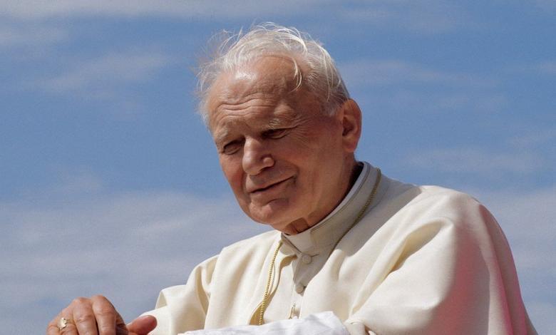 Il Papa: «Non stancatevi di fare del bene»