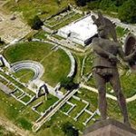Due ragazze, una tegola e 2000 anni di storia: il tesoro di Pietrabbondante esposto a Isernia