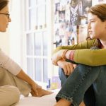 Il figlio deve essere aiutato dai genitori