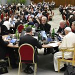 Sinodo, la intesi dei lavori. La spinta ai laici, le questioni aperte: ecco il testo ufficiale