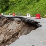 Ponti d’oro e strade di fango